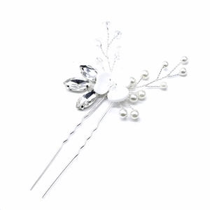 U-shaped bridal hair pin with marquise crystals, white petals and pearls on silver wire