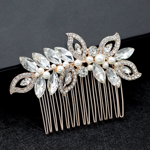 Peigne à cheveux élégant en or rose avec strass et perles pour coiffure de mariée