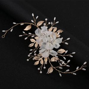 Handmade Wedding Hair Vine White Flower Artificial Pearl Rhinestone Gold Leaf Hair Clip Elegant Bridal Hair Accessories For Women