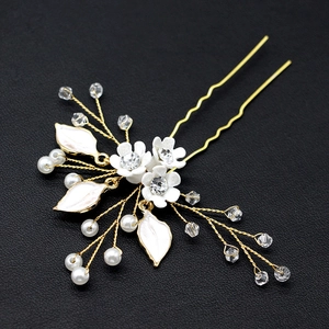 Épingle à cheveux mariage dorée en U avec fleurs blanches, perles et cristaux