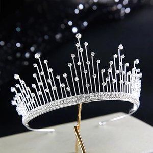 Élégante Couronne de Mariée en Alliage avec Strass Diadème de Reine Scintillant pour Mariage Anniversaire Banquet Fête Accessoires Cheveux Femme
