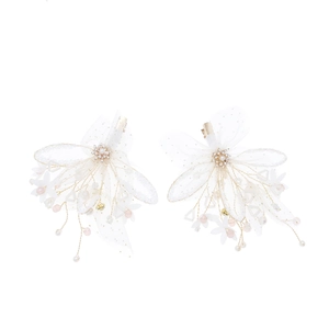 Elegant pair of gold lace hair clips with white mesh flowers and pearls for bridal outfits