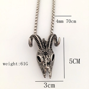 Detailed view of hip hop goat head pendant with 5cm size and 70cm box chain