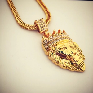 Hip Hop Lion Head Pendant Necklace With Crown For Men Women Alloy Gold Plated Rhinestone Inlaid Long Snake Chain Jewelry
