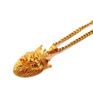 Hip hop style gold lion head pendant with crown on classic curb chain for men