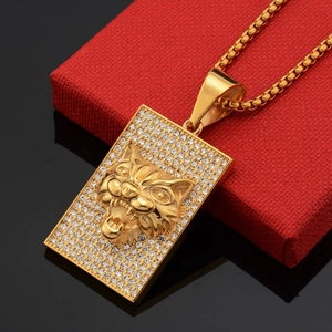 Pendentif carré tête de tigre en or hip hop serti de strass brillants sur chaîne