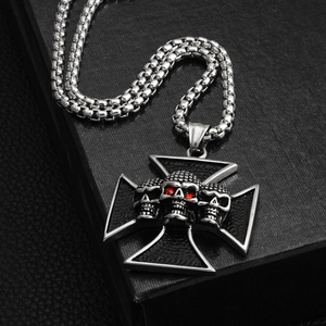 Punk Gothic Titanium Steel Three Skull Cross Pendant Necklace For Unisex Red Rhinestone Eyes Rock Bikers Jewelry Necklace