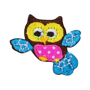 Colorful cartoon owl embroidery patch with intricate stitching for clothing decoration