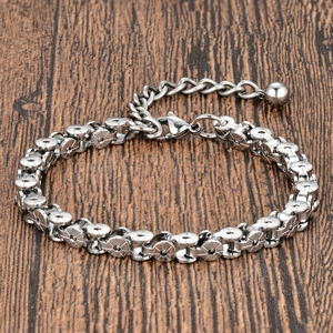 Herren Armband aus zweilagigem schwarzem Leder mit industrieller Stahlkette und Karabiner