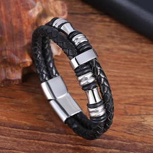 Bracciale da uomo in pelle nera intrecciata a due strati con perline d'argento e chiusura magnetica