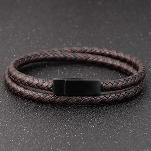 Bracelet double couche en cuir tressé pour homme avec fermoir magnétique noir mat