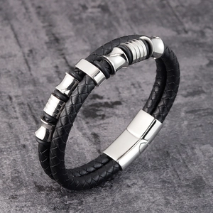 Pulsera de hombre de cuero trenzado de doble capa con detalles de acero inoxidable pulido