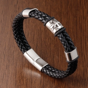 Men's Leather Braided Bracelet Stainless Steel Cross Relief Magnetic Clasp Black Cord Wristband Punk Fashion Men Jewelry