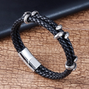 Bracelet Homme en Cuir Tressé Acier Titane Boucle Magnétique Style Motard Charme de Griffe en Métal Rétro Punk Bijoux