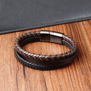 Men's retro multi-layer leather bracelet with braided bands and magnetic metal clasp