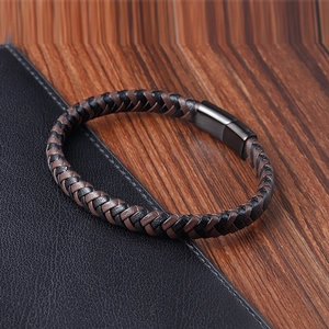Bracelet pour homme en cuir tressé multicouche avec fermoir magnétique en acier noir