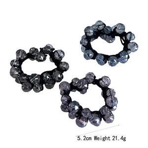 Lot de trois chouchous en perles de cristal étincelantes gris, bleu et rose