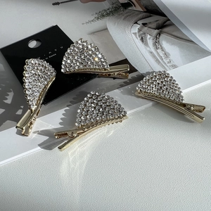 Pince à Cheveux en Strass Géométrique Élégante Mode Coréenne pour Femmes Clip de Frange en Métal Brillant Accessoires Cheveux