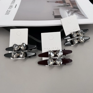 Lot de barrettes à cheveux avec nœuds en cristal étincelant noir et couleur café
