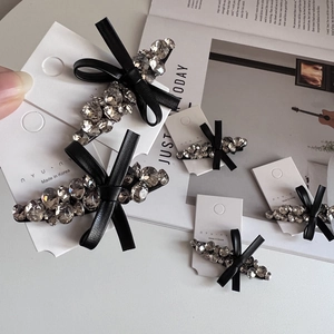 Korean Black Artificial Leather Bow Rhinestone Duckbill Hair Clip Women Sparkling Side Bangs Clip Fashion Accessories