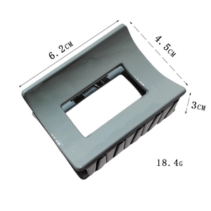 Gray square hollow hair claw clip with specific dimensions 6.2cm and 4.5cm shown