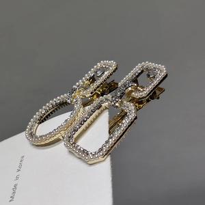 Barrettes dorées de style coréen ornées de perles blanches et strass brillants
