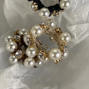 Elegant pearl and rhinestone hair tie set in black, beige, and brown colors