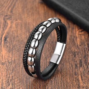 Bracelet multicouche en cuir pour homme avec perles en acier et fermoir magnétique noir