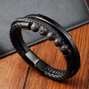 Bracelet multicouche pour hommes en cuir noir tressé avec pierre de lave et fermoir