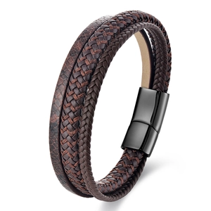 Mehrlagiges geflochtenes Lederarmband für Herren in Dunkelbraun mit Magnetverschluss