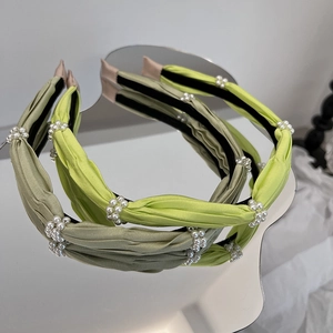 Handmade Satin Pleated Headband For Women Artificial Pearl Ruched Hair Hoop Elegant Sweet Solid Color Green Hair Accessories
