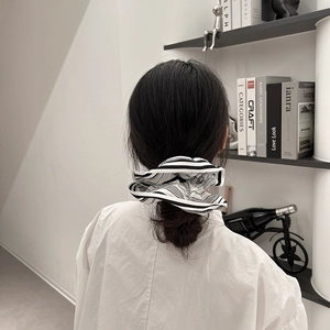 Vintage Black White Striped Fabric Scrunchies Large Ruffled Hair Ties Elegant Fashion Hair Accessories For Women Daily