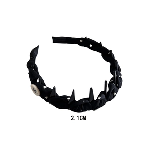 Serre-tête en tissu bleu marine avec cœurs blancs et dents antidérapantes de 2,1 cm