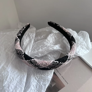 Elegant French tweed padded headband with pink and black plaid pattern for women