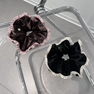 Chouchous en Velours Coréen Avec Bord à Volants en Satin Grands Élastiques Cheveux Mode Pour Femmes Élégant Bijoux