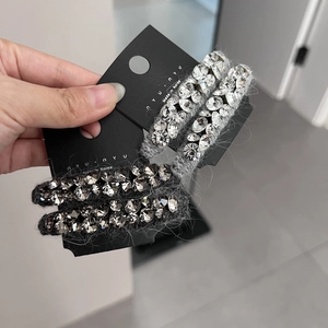 Barrette à Cheveux BB en Peluche avec Strass Style Français pour Femmes Pince à Frange Élégante en Fausse Fourrure