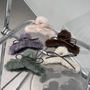 Pinza per Capelli in Peluche con Fiocco Stile Coreano in Pelliccia Sintetica Elegante Accessori per Capelli Autunno Inverno per Donna