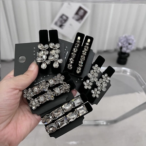Koreaanse Luxe Strass Fluweel Eendenbek Haarklem Voor Dames Glinsterende Bloem Vlinder Zijpony Clip Mode Hoofdtooi Accessoire