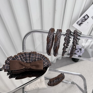 Plaid fabric headband set in brown retro style featuring bow clip and non-slip tooth design