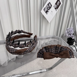 Korean Minimalist Plaid Fabric Headband Maillard Academy Style Checkered Hair Hoop For Women Handmade Hair Accessories