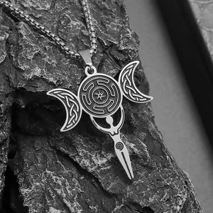 Collier Pendentif Triple Lune Roue d'Hécate en Acier Inoxydable Wicca Nœud Celtique Bijoux de Déesse Strophalos Homme Femme