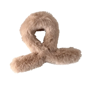 Pince à cheveux en fausse fourrure kaki au design nœud croisé pour l'automne et l'hiver