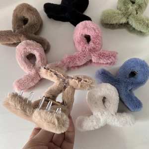 Pinces à cheveux en peluche douce de couleurs variées pour coiffures d'hiver