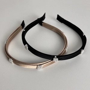 Lot de serre-têtes en satin et perles noir et or champagne pour une coiffure élégante