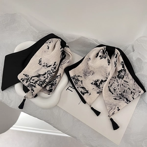 Pince à Cheveux Nœud Peinture à l'Encre Style Chinois Avec Gland Satin Fait à la Main Imprimé Floral Élégant Barrette Femme