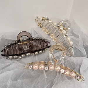 Grandes pinces à cheveux élégantes avec perles et zircons en blanc, brun et rose