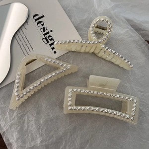 Large Resin Hair Claw Clip With Artificial Pearls And Rhinestones Elegant Cream White Shark Clip Vintage Geometric Hair Accessory For Women