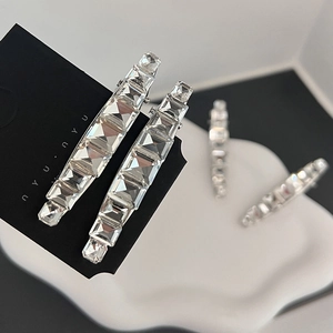 Barrette Bec de Canard de Luxe en Alliage Strass Étincelant Aspect Cristal Carré Simple Accessoires Cheveux Femme Mariage Fête