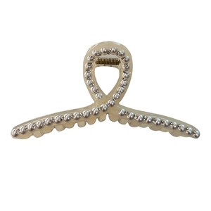 Elegant large shark clip with cream pearls and sparkling rhinestones for thick hair