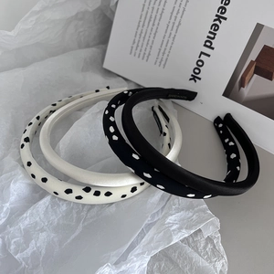 Retro sponge headband set with black and white zebra patterns and handmade satin finish